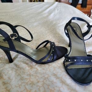 Evening shoes